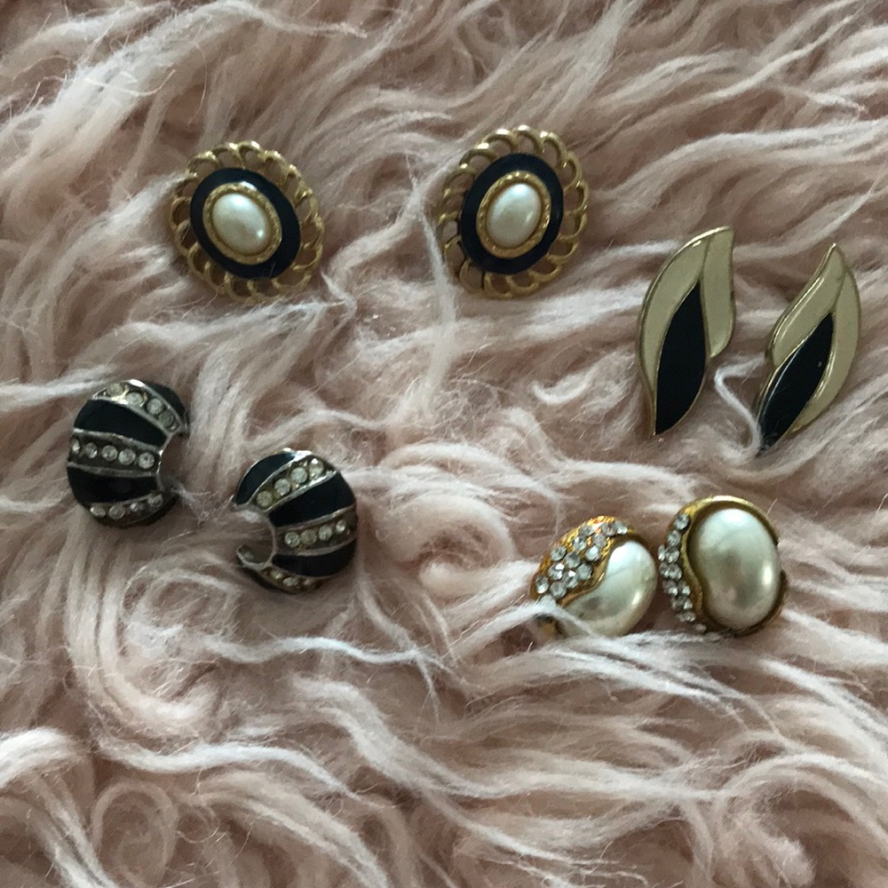 4 pairs of Earring bundle